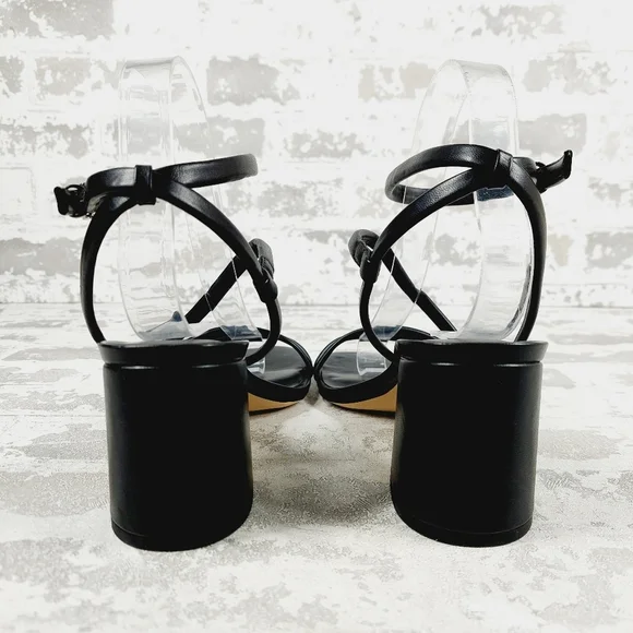 New Nordstrom Lagrange Black Faux Leather Block Heel Strappy Sandals K90 - Picture 6 of 13